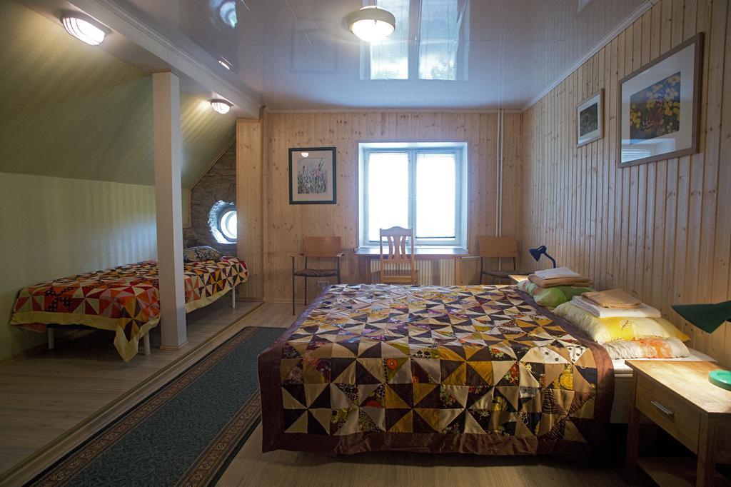 Отель Haeska Manor Экстерьер фото