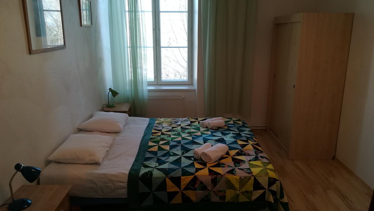 Отель Haeska Manor Экстерьер фото